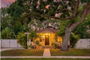 824 59th Ave Ne, ST PETERSBURG