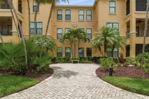 2739 Via Capri #1014, CLEARWATER