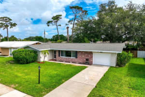 1636 Leisure Dr, CLEARWATER