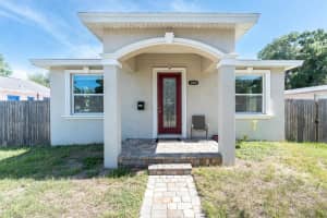 3069 19th Ave S, ST PETERSBURG