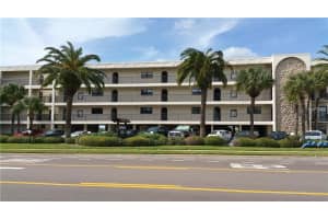 3500 Gulf Blvd #409, BELLEAIR BEACH