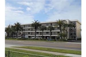 3500 Gulf Blvd #205, BELLEAIR BEACH