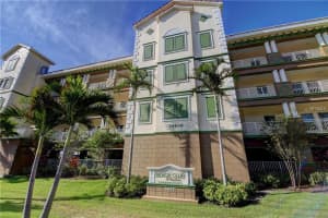 14010 Gulf Blvd #304, MADEIRA BEACH