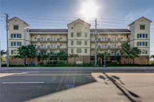14010 Gulf Blvd #203, MADEIRA BEACH