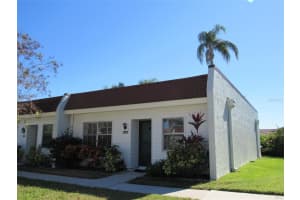 13832 Mission Oaks Blvd, SEMINOLE