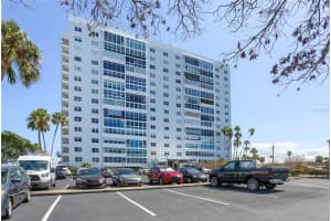 7200 Sunshine Skyway Ln S #3a, ST PETERSBURG 7200 Sunshine Skyway Ln S #3a, ST PETERSBURG
