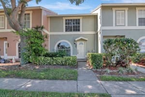 1562 Chateaux De Ville Ct, CLEARWATER