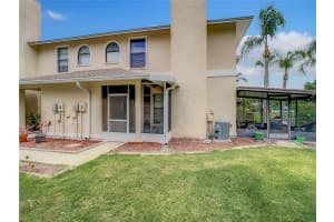 12 Emerald Bay Dr, OLDSMAR