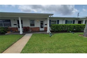 606 Brandy Wine Dr #606, LARGO