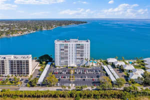7200 Sunshine Skyway Ln S #3d, ST PETERSBURG 7200 Sunshine Skyway Ln S #3d, ST PETERSBURG