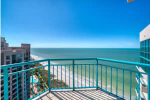 1540 Gulf Blvd #ph4