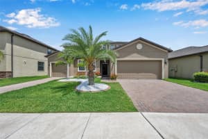 9906 Smarty Jones Dr, RUSKIN