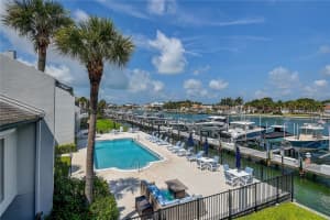 522 Pinellas Bayway S #209, TIERRA VERDE