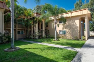 4500 E Bay Dr #149, CLEARWATER