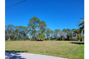 Gates Cir, SPRING HILL