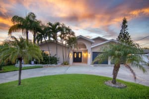 2822 W Vina Del Mar Blvd, ST PETE BEACH