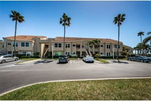 6080 Bahia Del Mar Cir #111, ST PETERSBURG