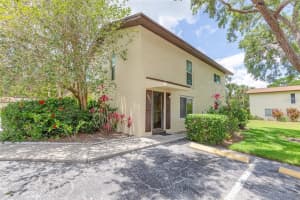 501 E Bay Dr #1803, LARGO