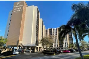 10355 Paradise Blvd #612, TREASURE ISLAND