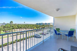 19610 Gulf Blvd #308, INDIAN SHORES