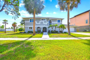 644 Bayshore Dr, TARPON SPRINGS