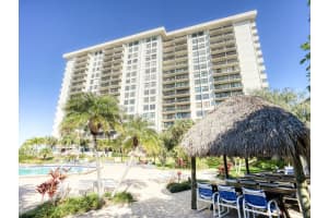 400 Island Way #308, CLEARWATER