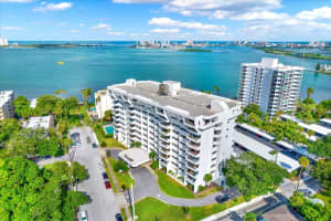 30 Turner St #907, CLEARWATER