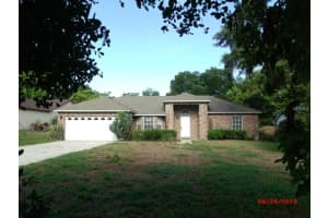 560 Astoria Dr , DELAND