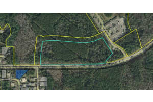 300 Magnolia Trace, PALM COAST