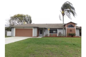 3105 Boxelder St, DELTONA