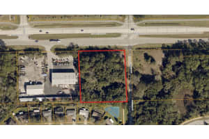 E International Speedway Ave, DELAND