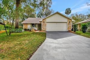 39 Meadowwood Trl, DELAND