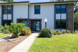 12 Arbor Lake Park, ORMOND BEACH