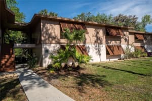 100 Sweetgum Woods Ct #10c, DELTONA