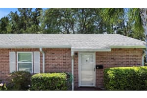 3 Fairway Ct, DELAND 3 Fairway Ct, DELAND