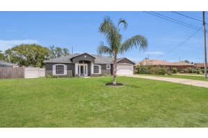 1194 Balfour Dr, DELTONA 1194 Balfour Dr, DELTONA