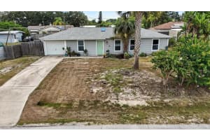 2525 Fern Palm Dr, EDGEWATER