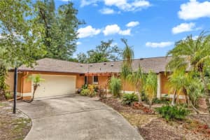 1221 Arden St, LONGWOOD