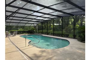 2096 Chinaberry Ln, DELAND