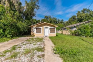406 S Delaware Ave, DELAND