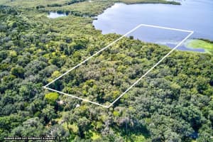 1085 Enterprise Osteen Rd, DELTONA