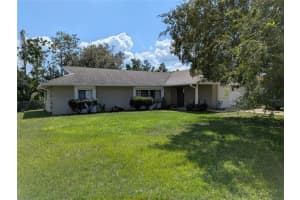 683 Gainsboro St, DELTONA