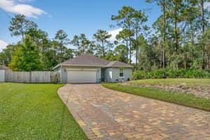 1630 East Pkwy, DELAND