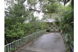 1329 Herndon Ave, DELTONA