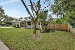 305 S Stone St, DELAND