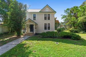 210 W University Ave, DELAND 210 W University Ave, DELAND