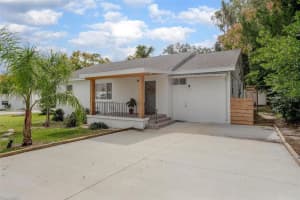 334 W Howry Ave, DELAND