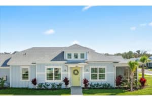 244 Gypsy Palace Ln, DAYTONA BEACH