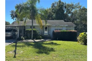 131 Lucerne Dr, DEBARY