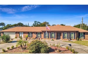 1694 Bismarck Dr, DELTONA